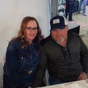 Meet your Posher, Travisheather